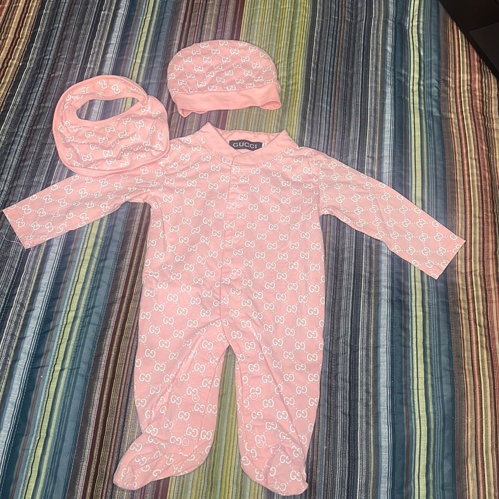 Gucci 3pc Onesie Set